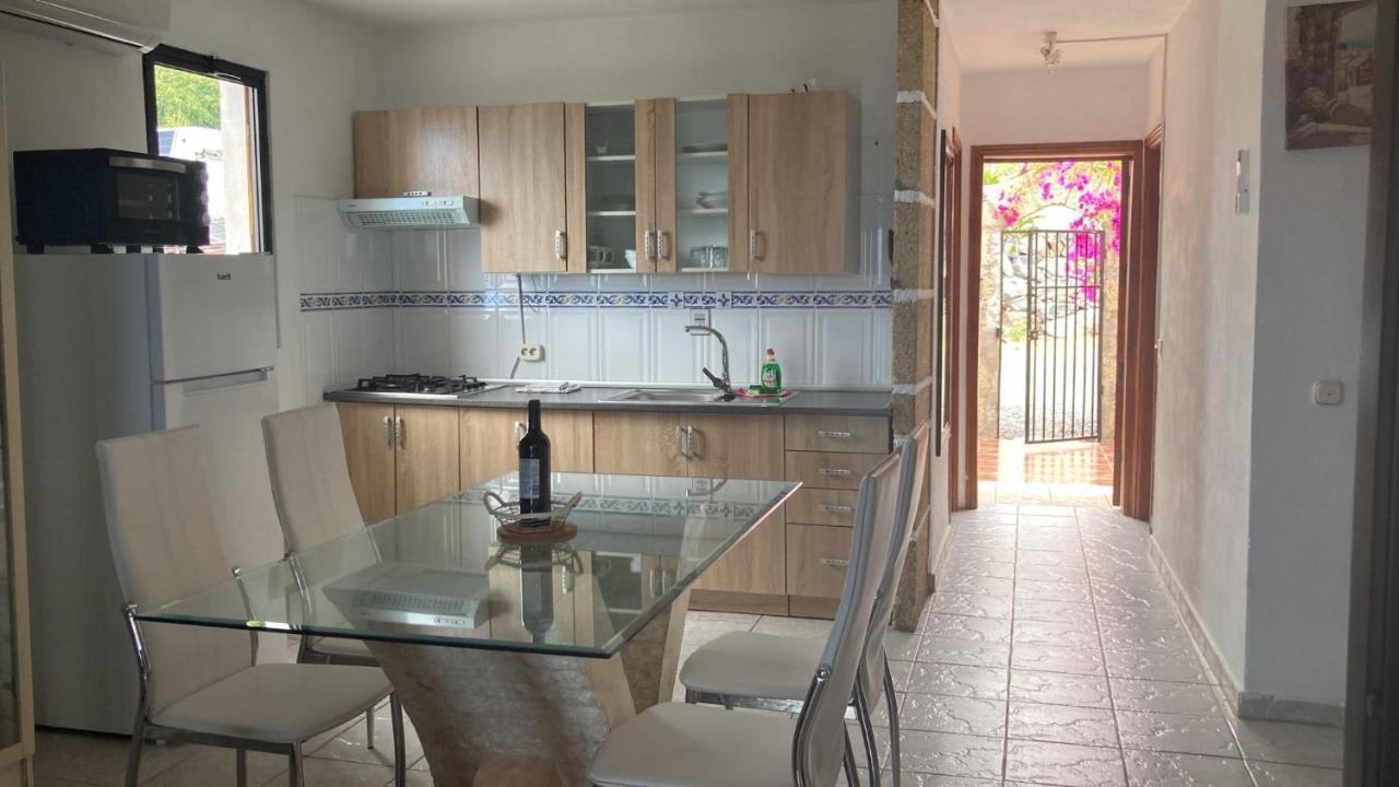 Lovely Two Bedroom Apartment With Amazing View Tejina de Isora Kültér fotó